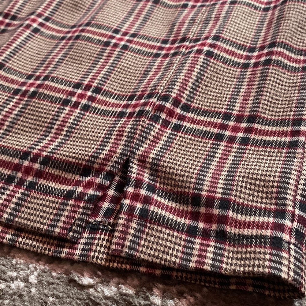 🎈 2 for $15 Plaid mini skirt ♥️ - Picture 3 of 8